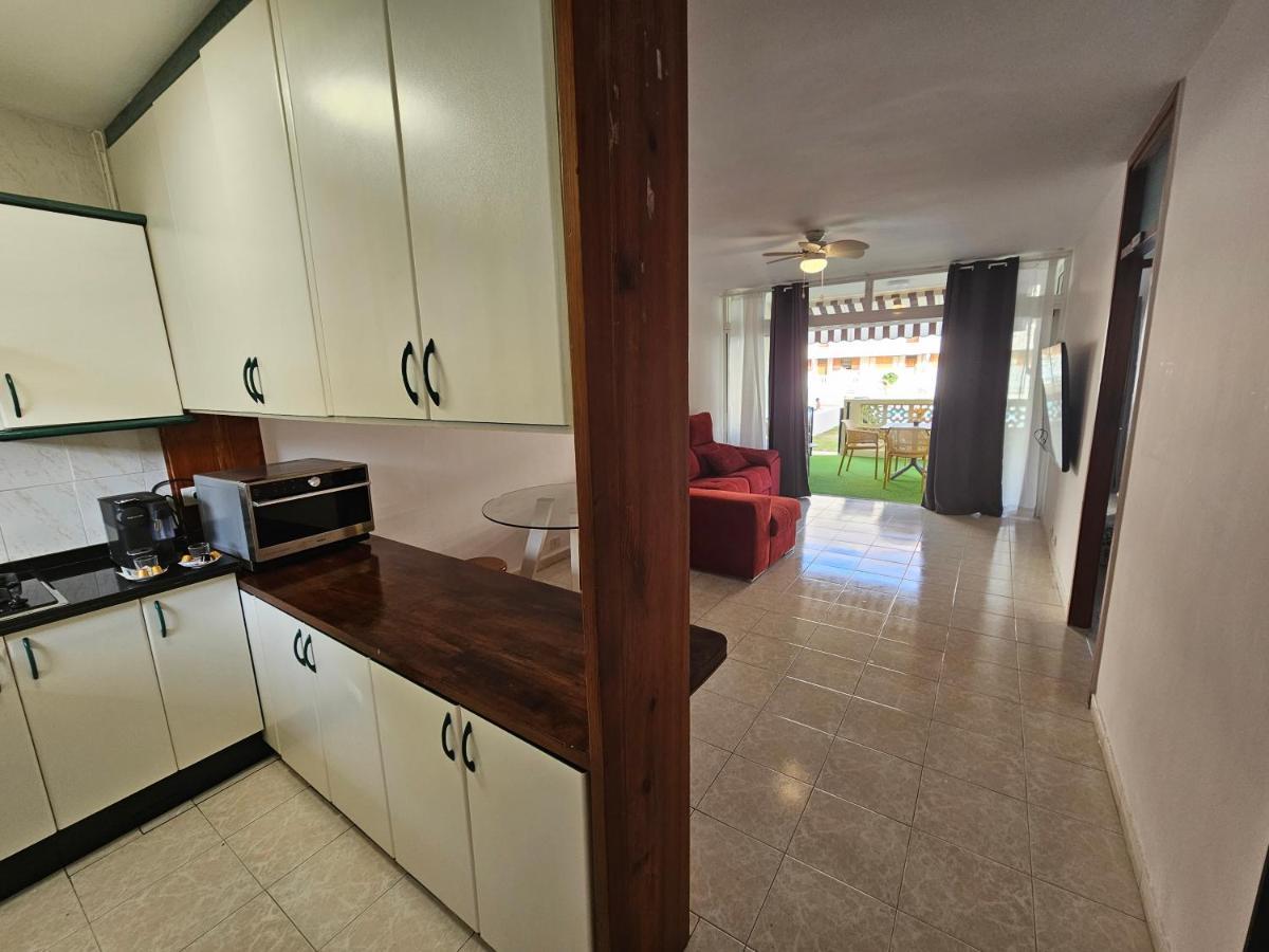 Fayser 108 Beachfront With Direct Pool Access From Terrace Arona  Buitenkant foto