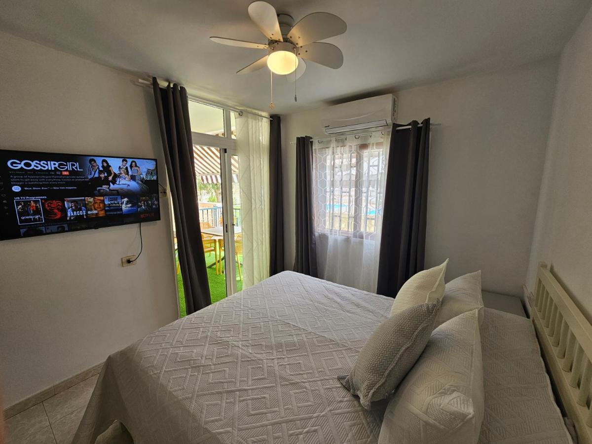 Fayser 108 Beachfront With Direct Pool Access From Terrace Arona  Buitenkant foto