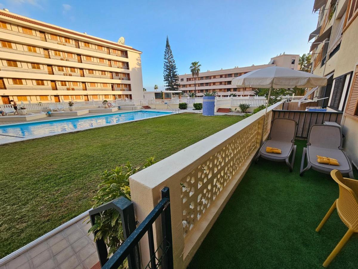 Fayser 108 Beachfront With Direct Pool Access From Terrace Arona  Buitenkant foto