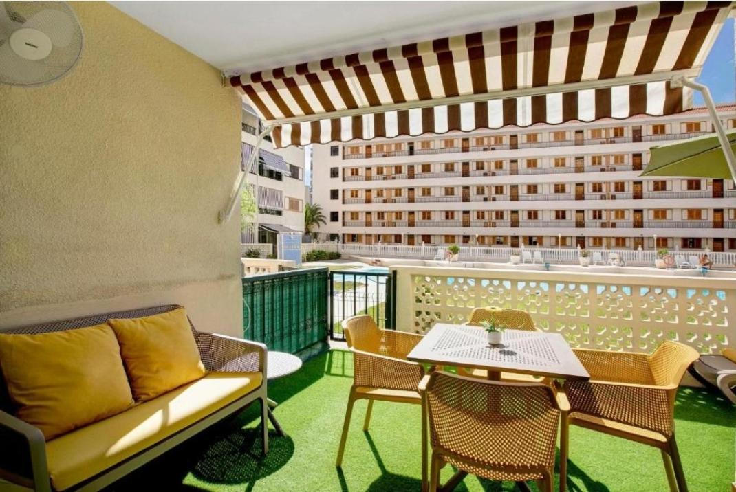 Fayser 108 Beachfront With Direct Pool Access From Terrace Arona  Buitenkant foto