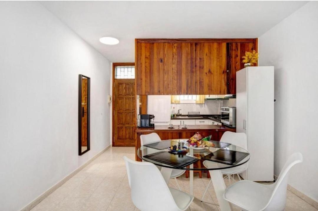 Fayser 108 Beachfront With Direct Pool Access From Terrace Arona  Buitenkant foto